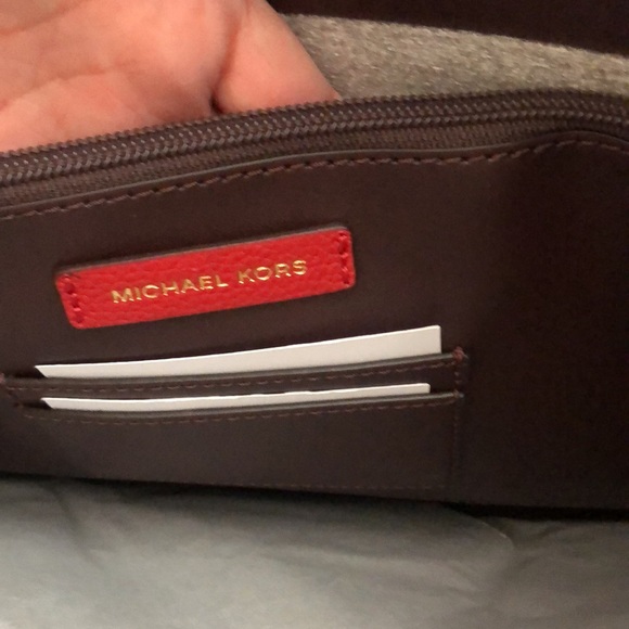 Michael kors red Gemma tote NWT - Picture 7 of 11